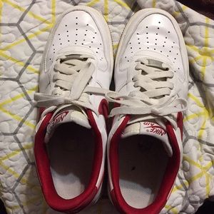 Nike Air Force 1
